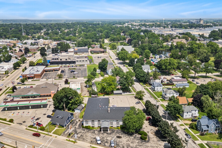 More Photos Of 240 E Fond du Lac St, Ripon Hotel For Sale