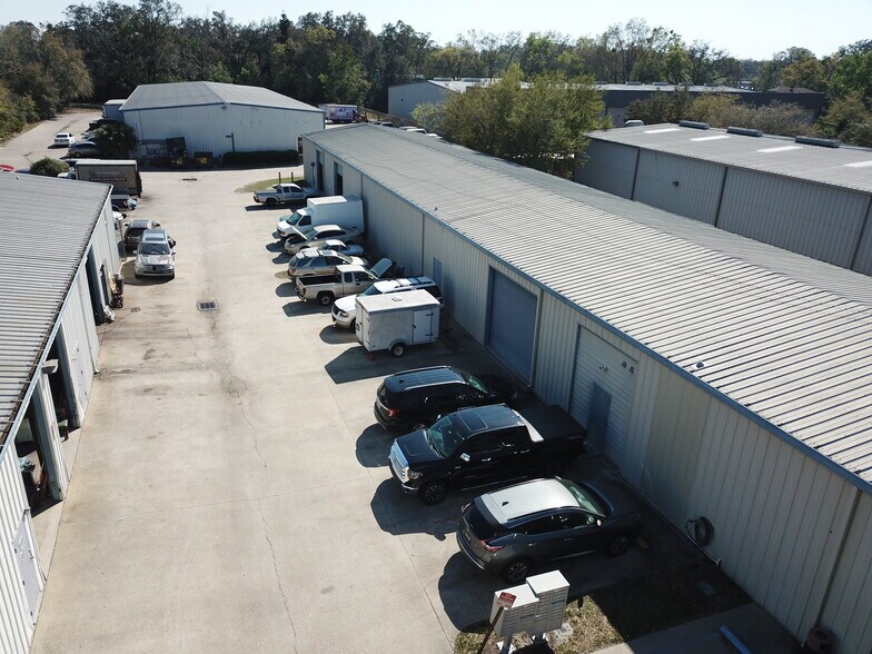 More Photos Of 6962 Edgewater Dr, Orlando Warehouse For Sale