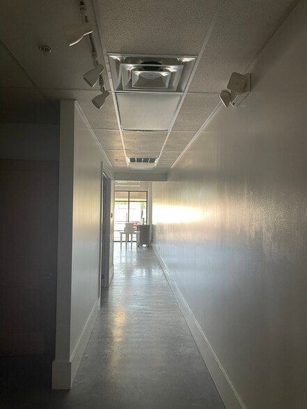 More Photos Of 3617 Perkins Rd, Baton Rouge Storefront For Lease
