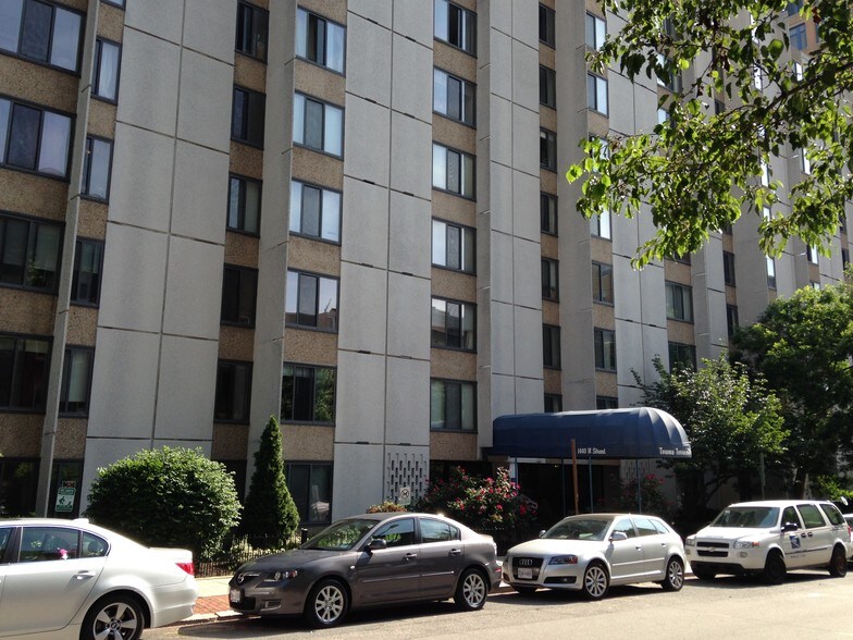More Photos Of 1440 N St NW, Washington Apartments For Lease
