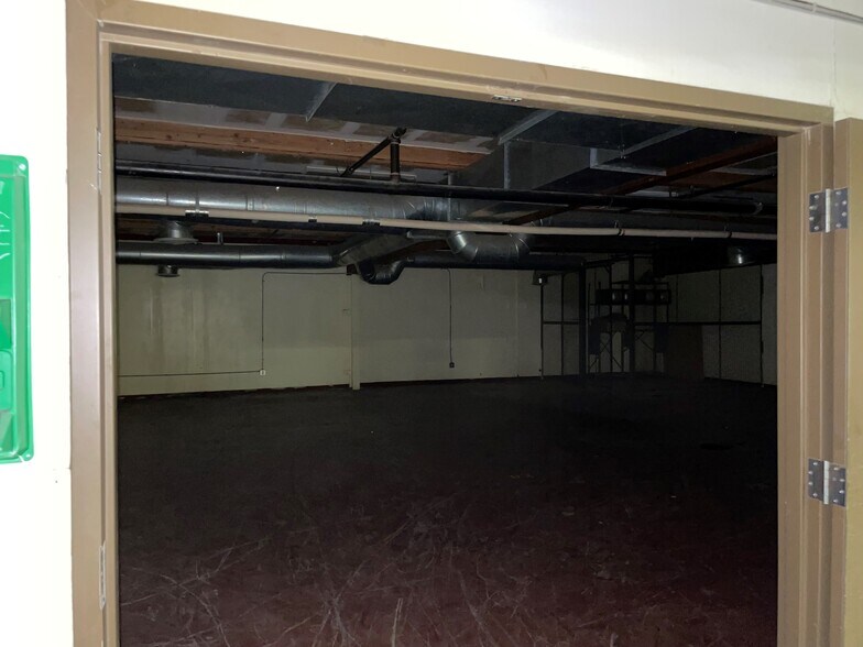 More Photos Of 490 Watt Dr, Fairfield Warehouse For Sale