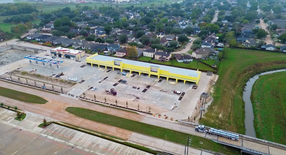 More Photos Of 11537 Antoine Dr, Houston Storefront For Lease