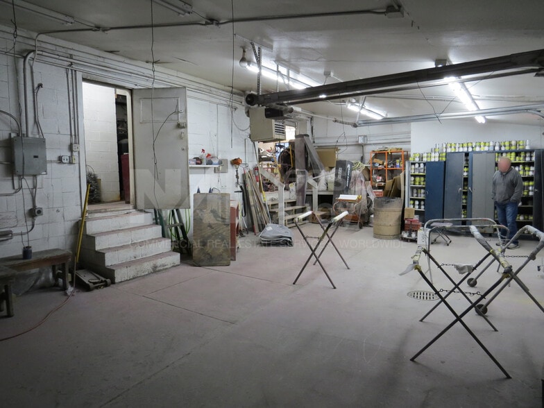 More Photos Of 6284 Manchester Rd, Clinton Auto Repair For Sale