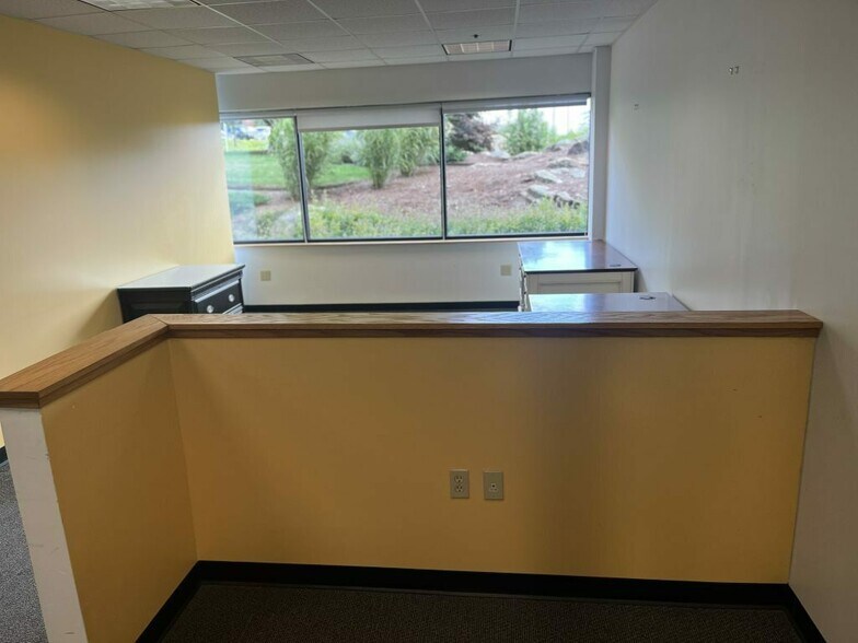 More Photos Of 35 Braintree Hill Office Park, Braintree Office For Lease