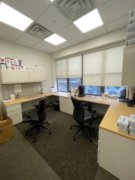 More Photos Of 101 Broadway, Brooklyn Office For Lease