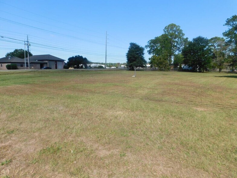 Primary Photo Of 3708 Flynn Rd, Dothan Land For Sale