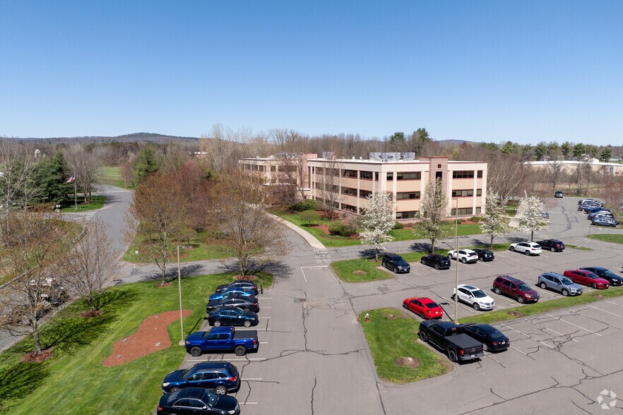 More Photos Of 16 Yankee Candle Way, South Deerfield Medical For Sale