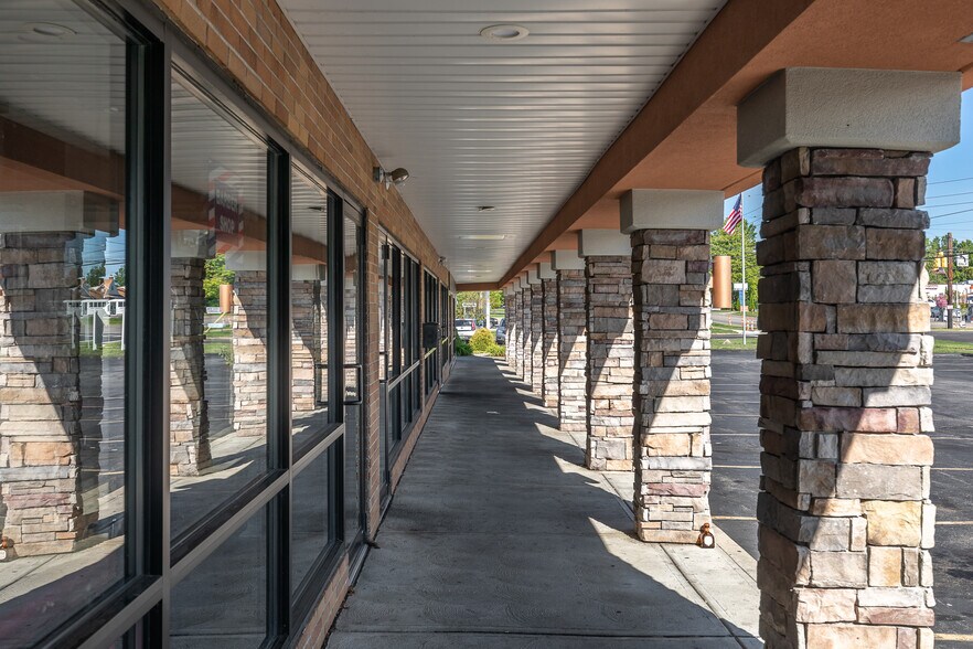 More Photos Of 26000 Chardon Rd, Richmond Heights Freestanding For Sale