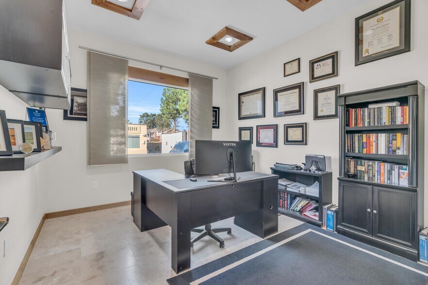 More Photos Of 25329 Budde Rd, The Woodlands Medical For Lease