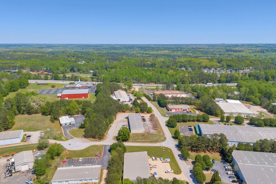More Photos Of 40 Chamisa Rd, Covington Distribution For Lease