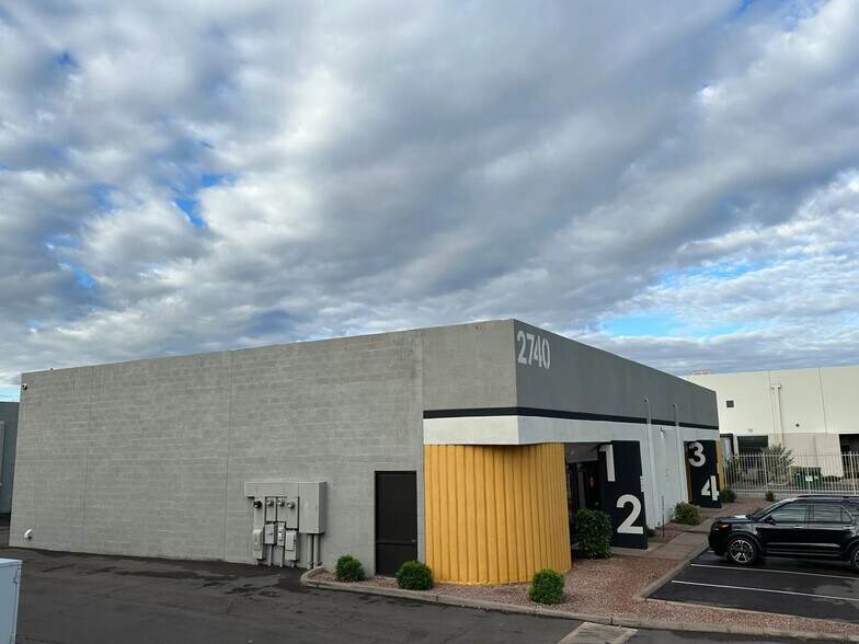 Primary Photo Of 2740 S Hardy Dr, Tempe Warehouse For Lease