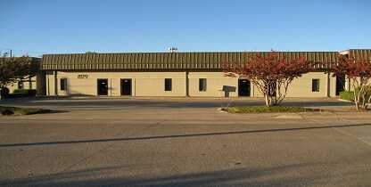 More Photos Of 4110 Cedar Lake Dr, Dallas Light Distribution For Lease