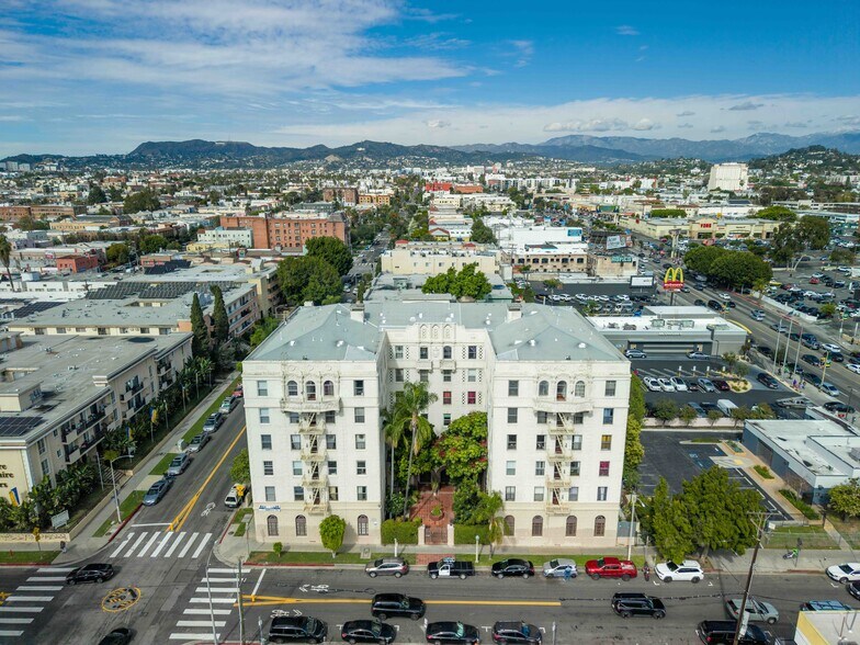 More Photos Of 3333 W 4th St, Los Angeles Apartments For Sale