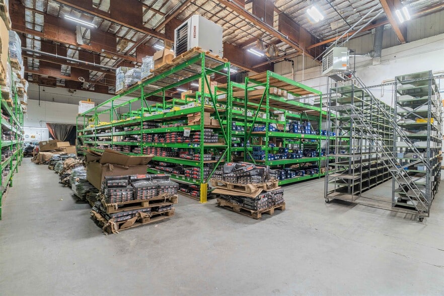 More Photos Of 60 Kendrick St, Needham Warehouse For Lease