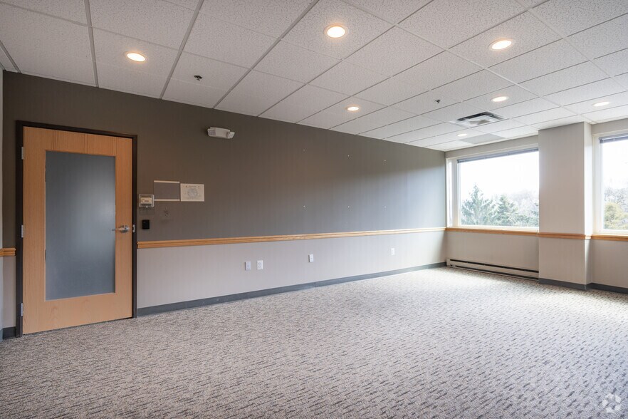 More Photos Of 660 American Ave, King Of Prussia Unknown For Lease