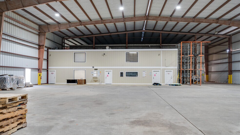 More Photos Of 2476 GA-76 Hwy, Adel Warehouse For Sale