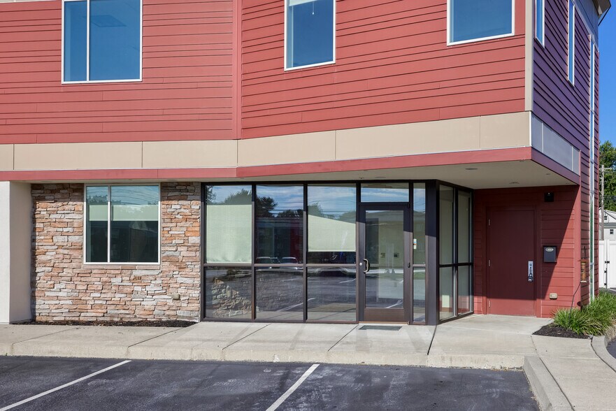 More Photos Of 1864 Oregon Pike, Lancaster Office For Sale