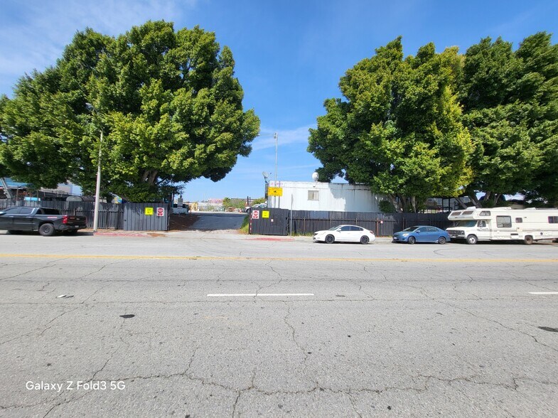 More Photos Of 3535 Medford St, Los Angeles Land For Lease