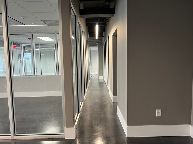 More Photos Of 1680 Michigan Ave, Miami Beach Office Residential For Lease