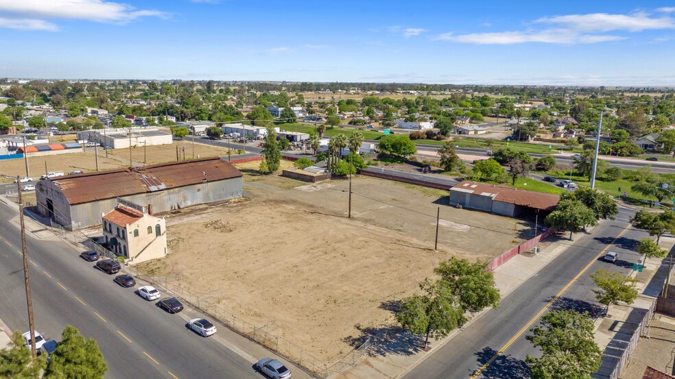 More Photos Of 216 4th Street, Hanford Land For Sale