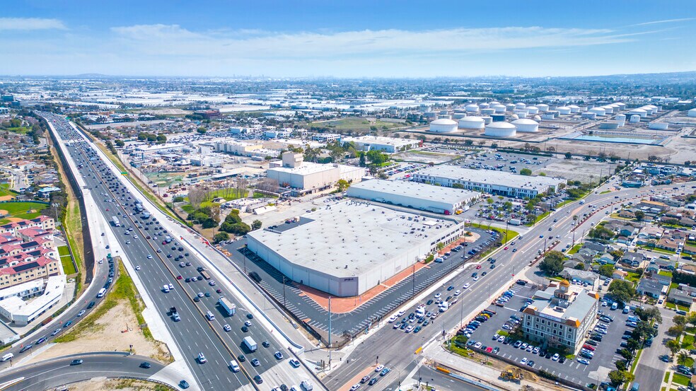 More Photos Of 18500 Crenshaw Blvd, Torrance Warehouse For Sale