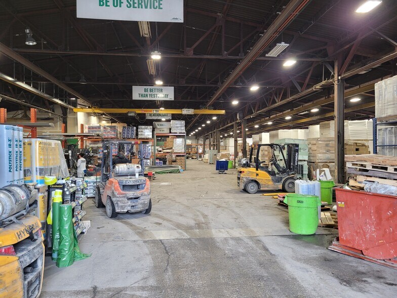 More Photos Of 1427 Howell St, North Kansas City Manufacturing For Lease