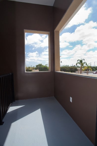 More Photos Of 10421 Magnolia Ave, Anaheim Office For Sale