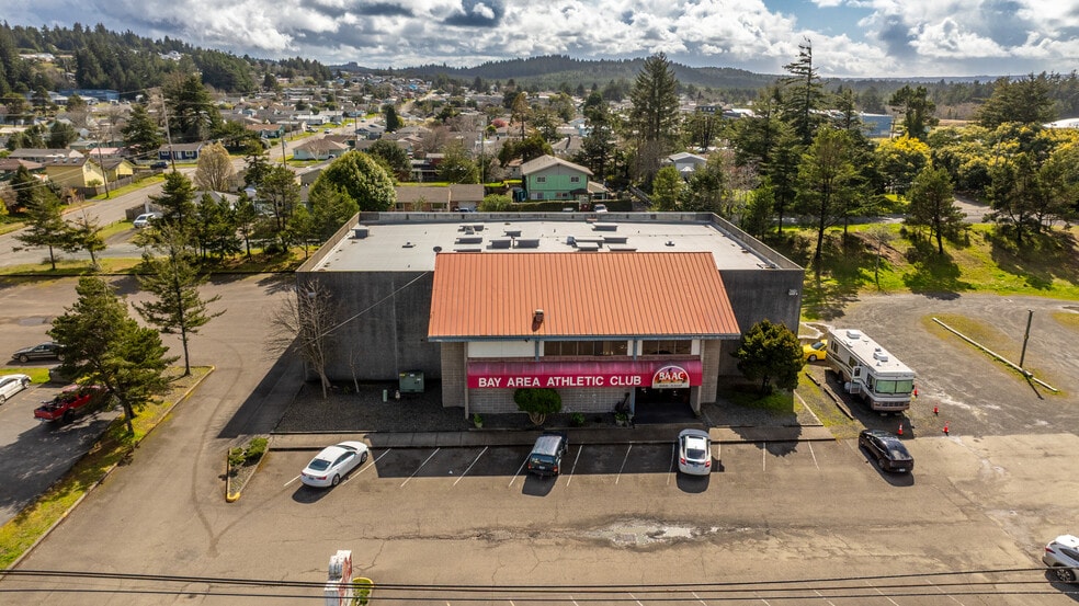 Primary Photo Of 985 Newmark Ave, Coos Bay Health Club For Sale