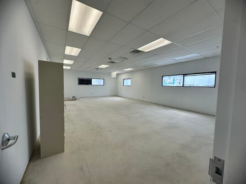 More Photos Of , Bentonville Office For Sale