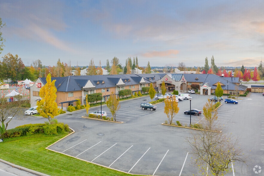 Primary Photo Of 5978 Glover Rd, Langley Hotel For Lease