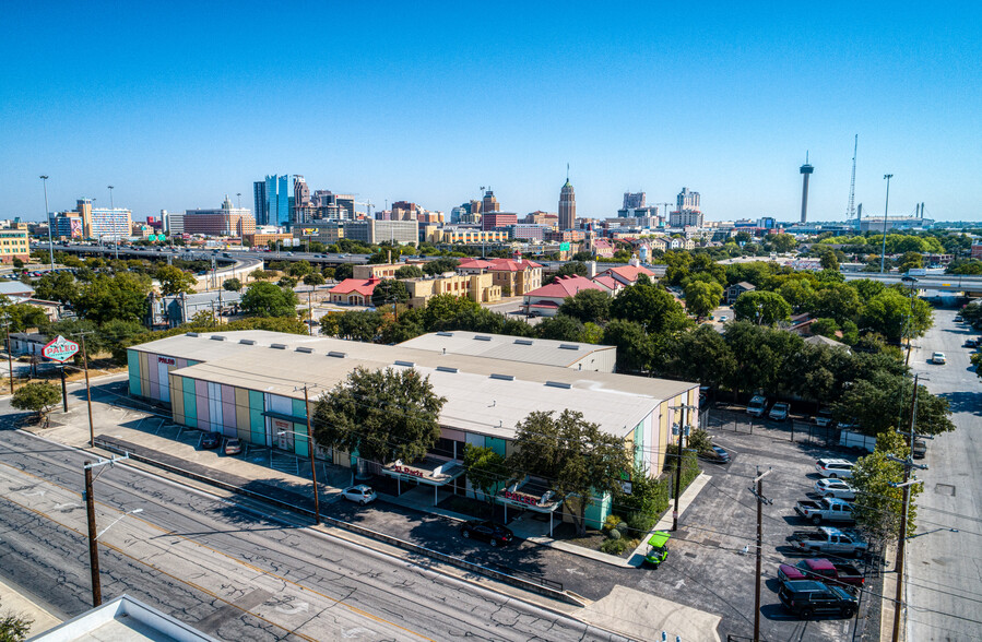 Primary Photo Of 716 S Frio St, San Antonio Warehouse For Lease