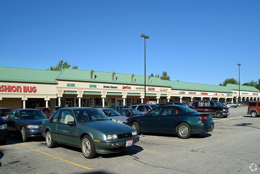 More Photos Of 17400-17472 Lorain Ave, Cleveland Storefront For Lease