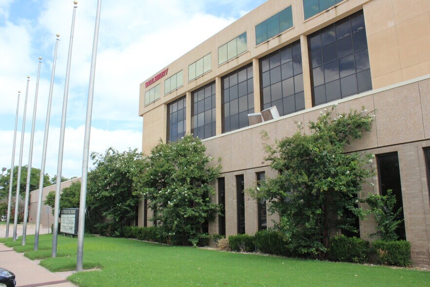 Primary Photo Of 3444 N 1st St, Abilene Office For Lease