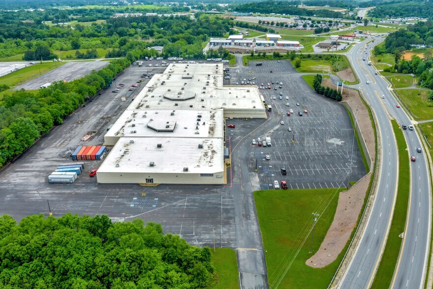 More Photos Of 4083 Cloud Springs Rd, Ringgold Storefront For Sale