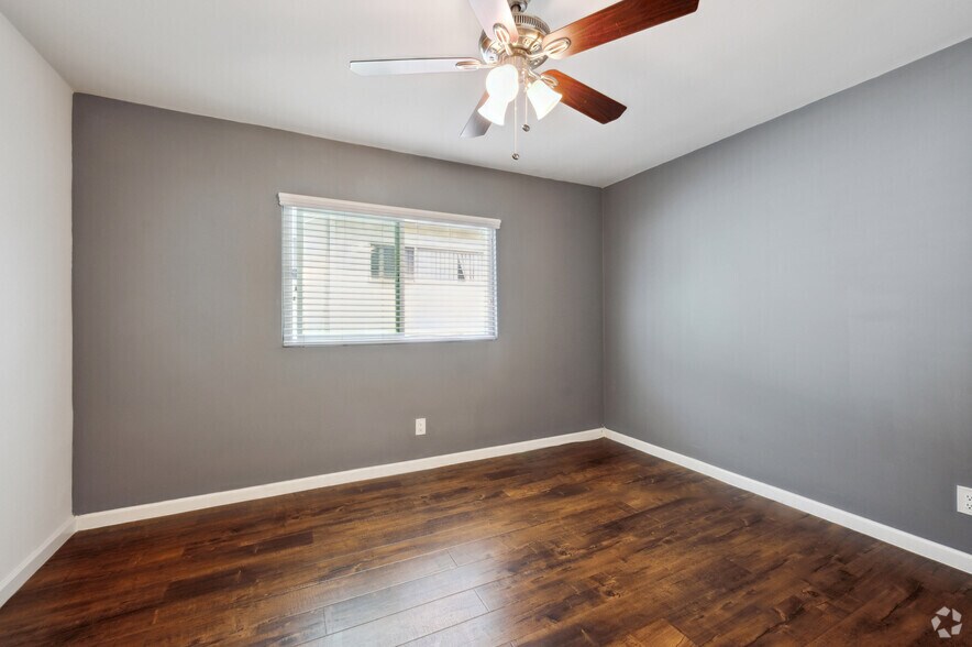 More Photos Of 435 W Regent St, Inglewood Apartments For Sale