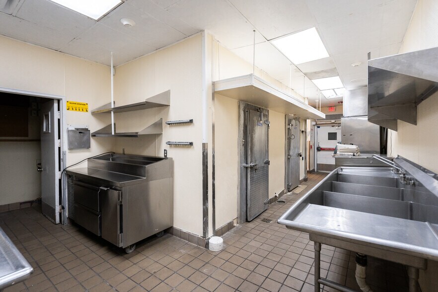 More Photos Of 3162 S Atlantic Ave, Daytona Beach Shores Restaurant For Lease