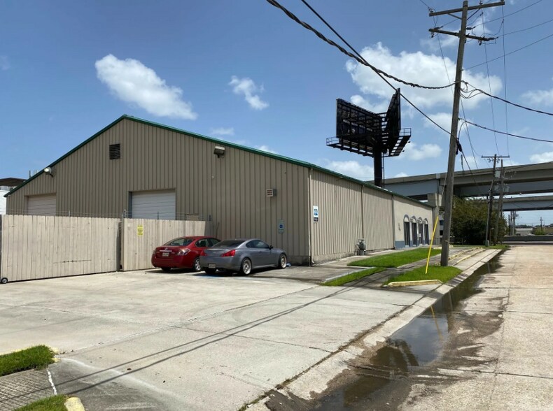 More Photos Of 3217 27th St, Metairie Warehouse For Sale