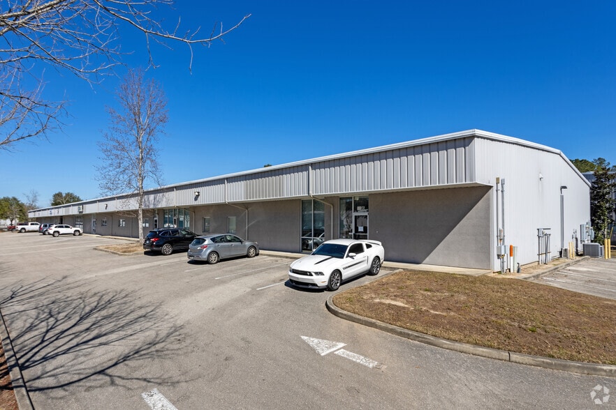 Primary Photo Of 119 Hamilton Park Dr, Tallahassee Warehouse For Lease
