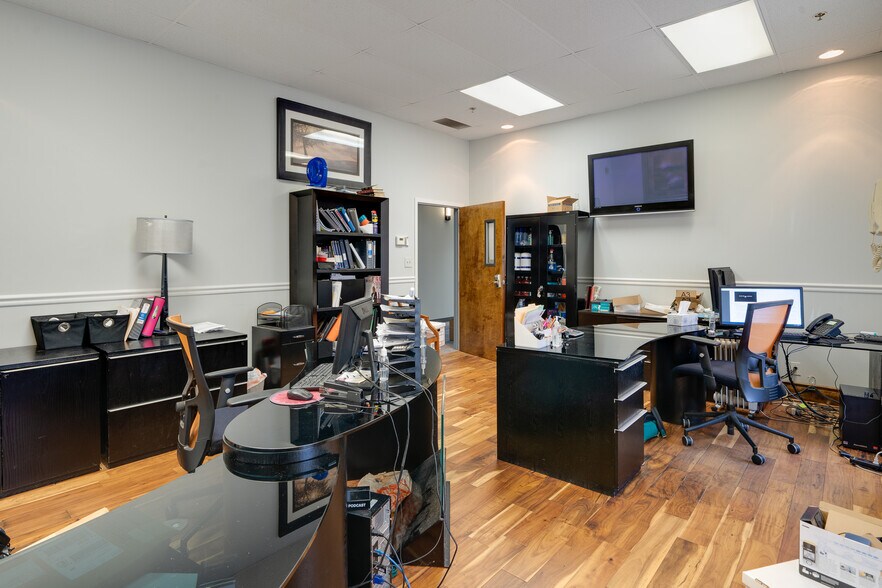 More Photos Of 3737 Stilesboro Rd NW, Kennesaw Flex For Sale