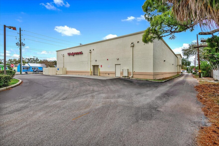 More Photos Of 5701 Gulfport Blvd S, Gulfport Drugstore For Sale