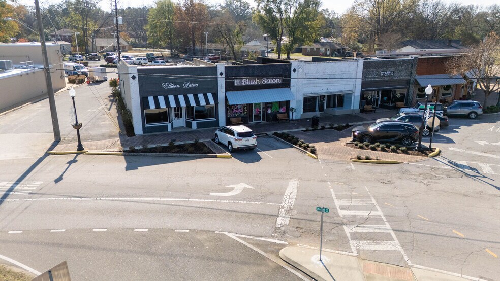 More Photos Of 357 Market Street st, Moundville General Retail For Sale