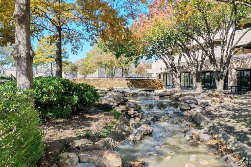 More Photos Of 2435 N Central Expy, Richardson Loft Creative Space For Lease