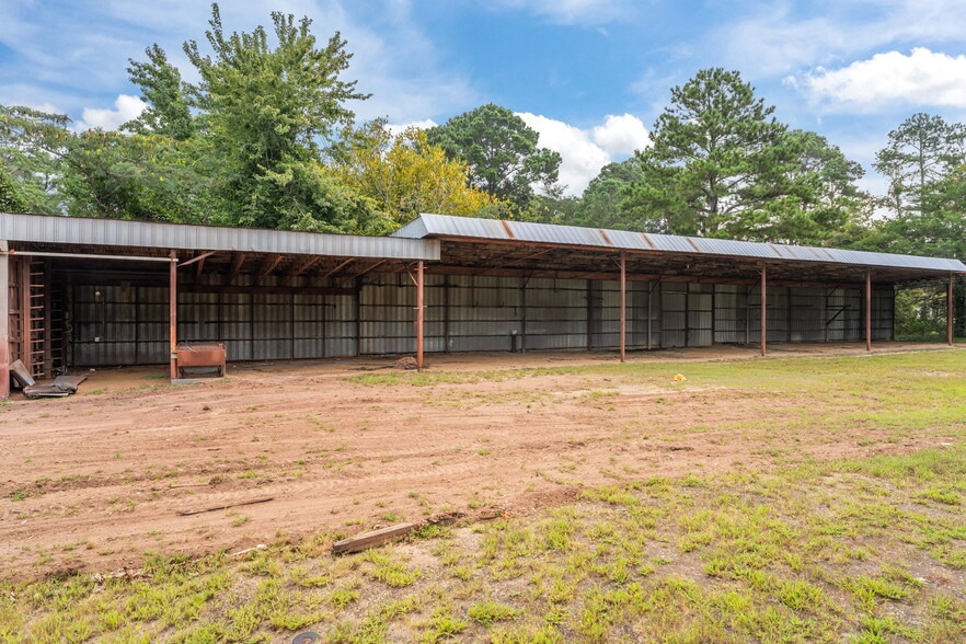 More Photos Of 855 NC Highway 111 S, Goldsboro Warehouse For Sale