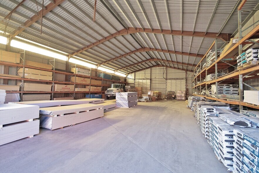 More Photos Of 24 Sands Station Rd, Middletown Freestanding For Sale