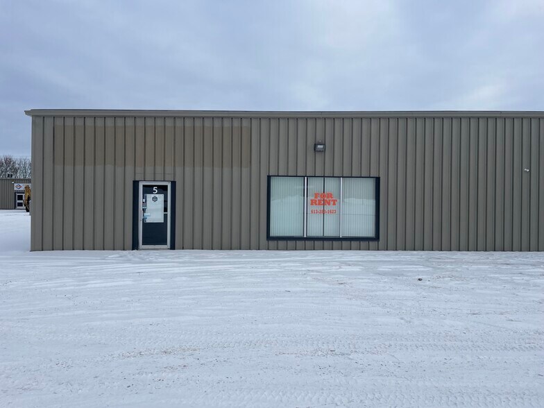 More Photos Of 9 Hershey Dr, Smiths Falls General Retail For Lease