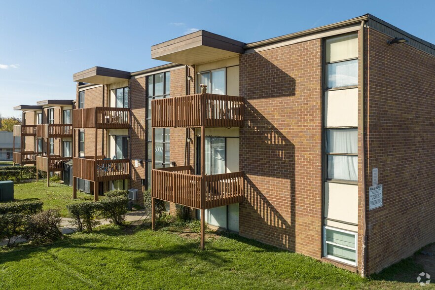 More Photos Of 6004-6028 Amberwood Rd, Baltimore Apartments For Sale