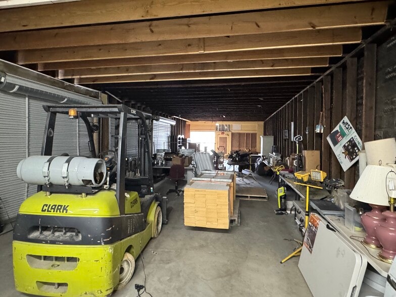 More Photos Of 823 S Main St, Cedartown Flex For Sale