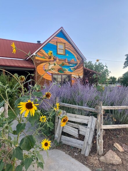 More Photos Of 15 S 100 E, Escalante Hotel For Sale