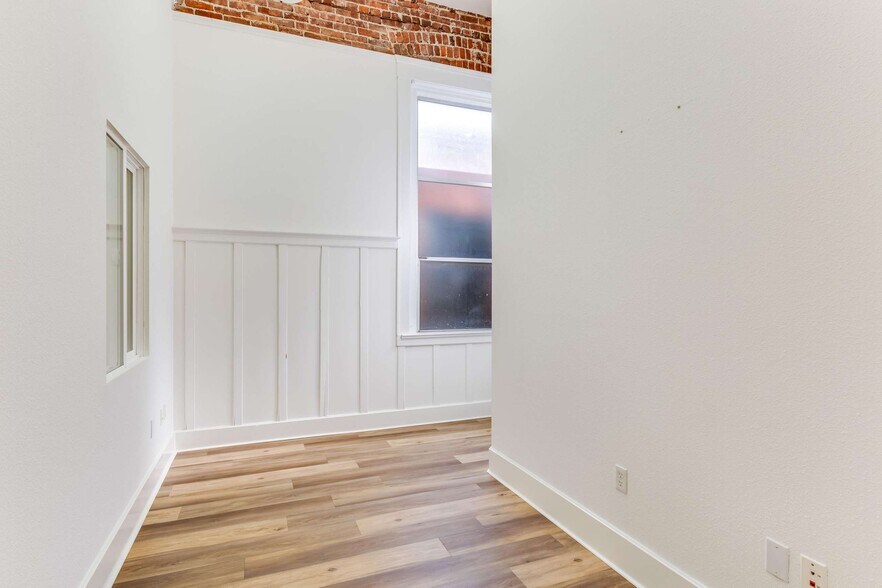 More Photos Of 210 Washington Ave, Richmond Loft Creative Space For Lease