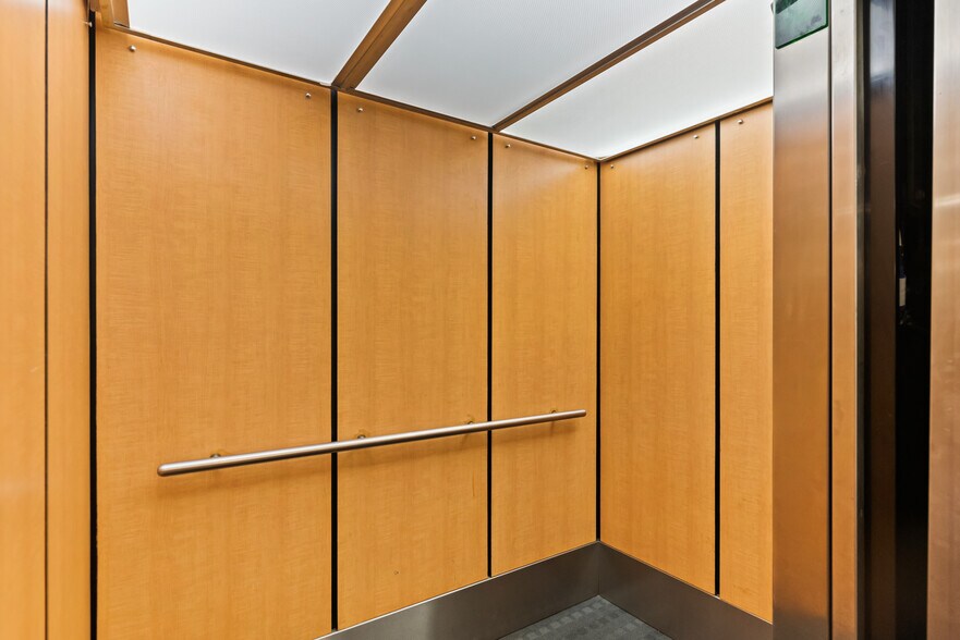 More Photos Of 540 University Ave, Palo Alto Medical For Sale
